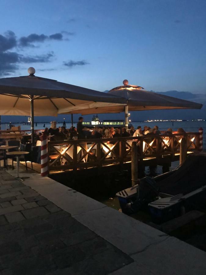 Sweet Lagoon Apartman Velence Kültér fotó